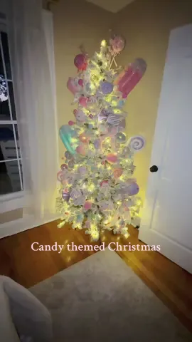 #christmasdecor #candychristmastree 