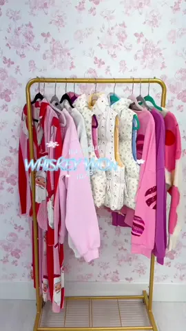 the drop we have ALL been waiting for… WHISKEY WONDERLAND! 🎄🎀☃️✨ tap to register now— you do NOT want to miss out! 🫶 #girly #christmas #boutique #holiday #pink 