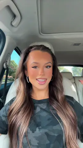 Finally have fall weather here in Nashville and I couldn’t be happier! #foryoupage #trendingsound #OOTD #countrymusic #fyp 