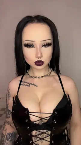 #fyp #gothgirl #altgirl #grunge 