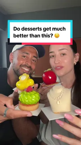 Do desserts get much better than this? 🤤 @MaggieA  #bestdesserts #desserts #harrodsfood #fancydesserts 