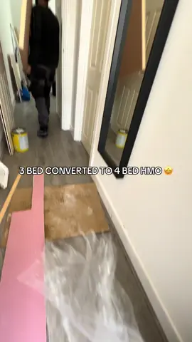 👷🏼‍♂️ Literally one fire door left to swing , bits of plastering to do , couple other door snags to rectify and this 4 Bed HMO will be ready for inspections and onboarding with our reputable providers. Covering houses in Bham city council  , to go nationwide in a few months time .  Landlords interested in our HMO conversion services and contracts or our property services .  INBOX MESSAGE TODAY TO ENQUIRE📥. #hmoconversion #firedoors #landlord #HMO #Carpenter 
