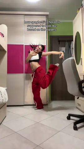 2nd part choreo by me! @LE SSERAFIM @hobipower #lesserafim #spaghetti #jhope #kpop #kpopdancecover 