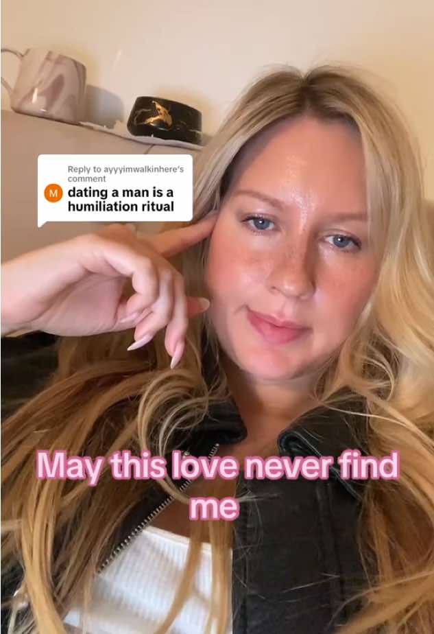 Replying to @ayyyimwalkinhere being single is such a flex ladies #forthegirls #relationshipadvice #toxicrelationship #kristenbell #relatable 