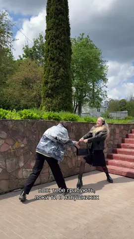 вибачте, але я досі вважаю це відео геніальним (воно було знято ще в квітні😭😭)