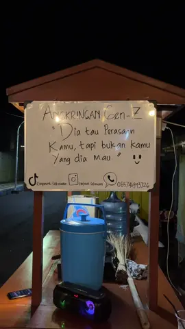 keluarkan kata