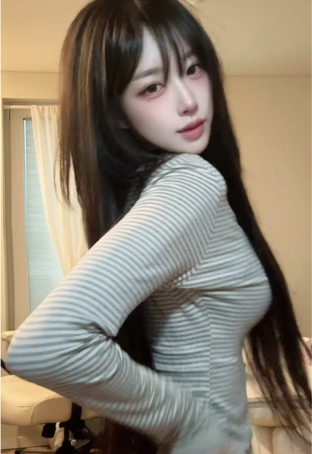 유행 다 지난 건 새벽에..