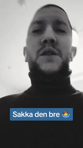 Folk borde kolla sig själva i spegeln lite oftare... #freqvens #frustration #fettarg #stockholm #spegel 
