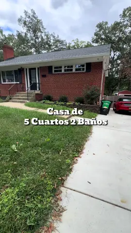 9361 Worrell Ave Casa de 5 cuartos 2 baños totalmente renovada ubicada en un amplio terreno con un amplio patio trasero cercado, ideal para recibir invitados, relajarse o jugar. Las mejoras recientes incluyen techo, ventanas, iluminación, cocina, electrodomésticos, sanitarios, pintura fresca y un sistema eléctrico completamente renovado. La propiedad cuenta parqueo con hasta 6 autos. El basement ideal para rentar 🏡520,000 #compratucasaconmigo🏡 #comprarcasa #hogar #housetour #5bedrooms 