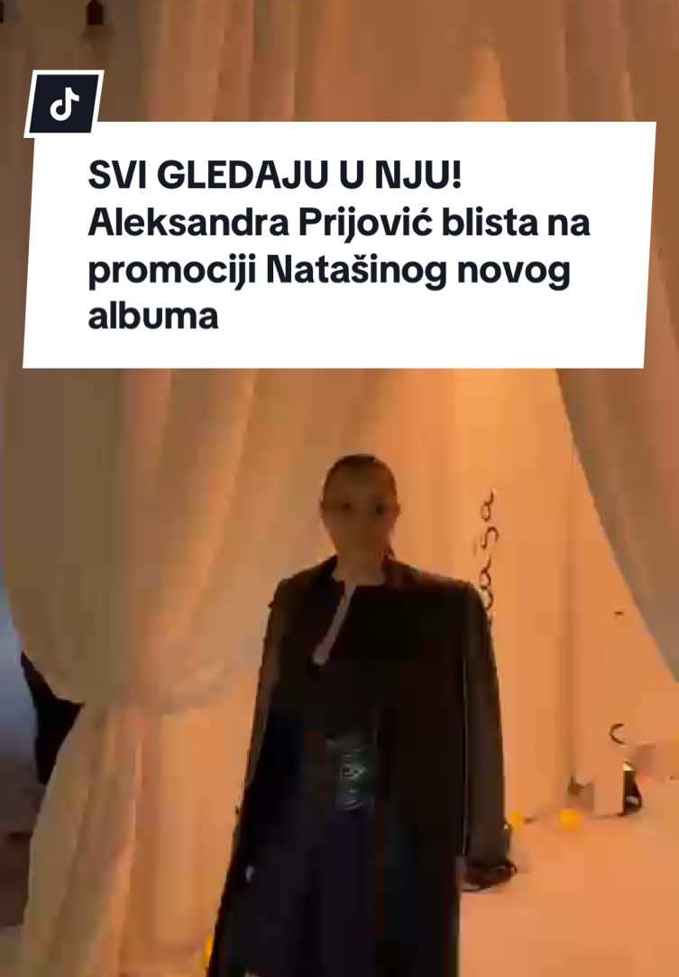 SVI GLEDAJU U NJU! Aleksandra Prijović blista na promociji Natašinog novog albuma #alo #aloonline #aleksandraprijovic #natasabekvalac 