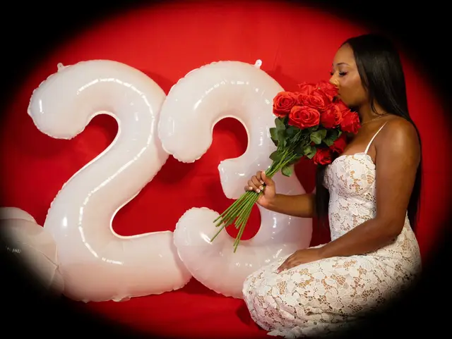 Happy 23rd Birthday to me. Blessed to be here to celebrate another year around the sun ☀️🧁. Grateful for the birthday wishes and even more grateful for everyone in my life! Feeling older, finer, and wiser…✨#octoberbirthday #birthdayshoot #libraszn♎️ #jordanyear23 #birthdaygirl  Hair: @aunyaijstyles_ 💇🏾‍♀️ Pics: @TerryP @Lexi Dorsey @Sydney ♡ 📸 White dress: @Fashion Nova 🤍