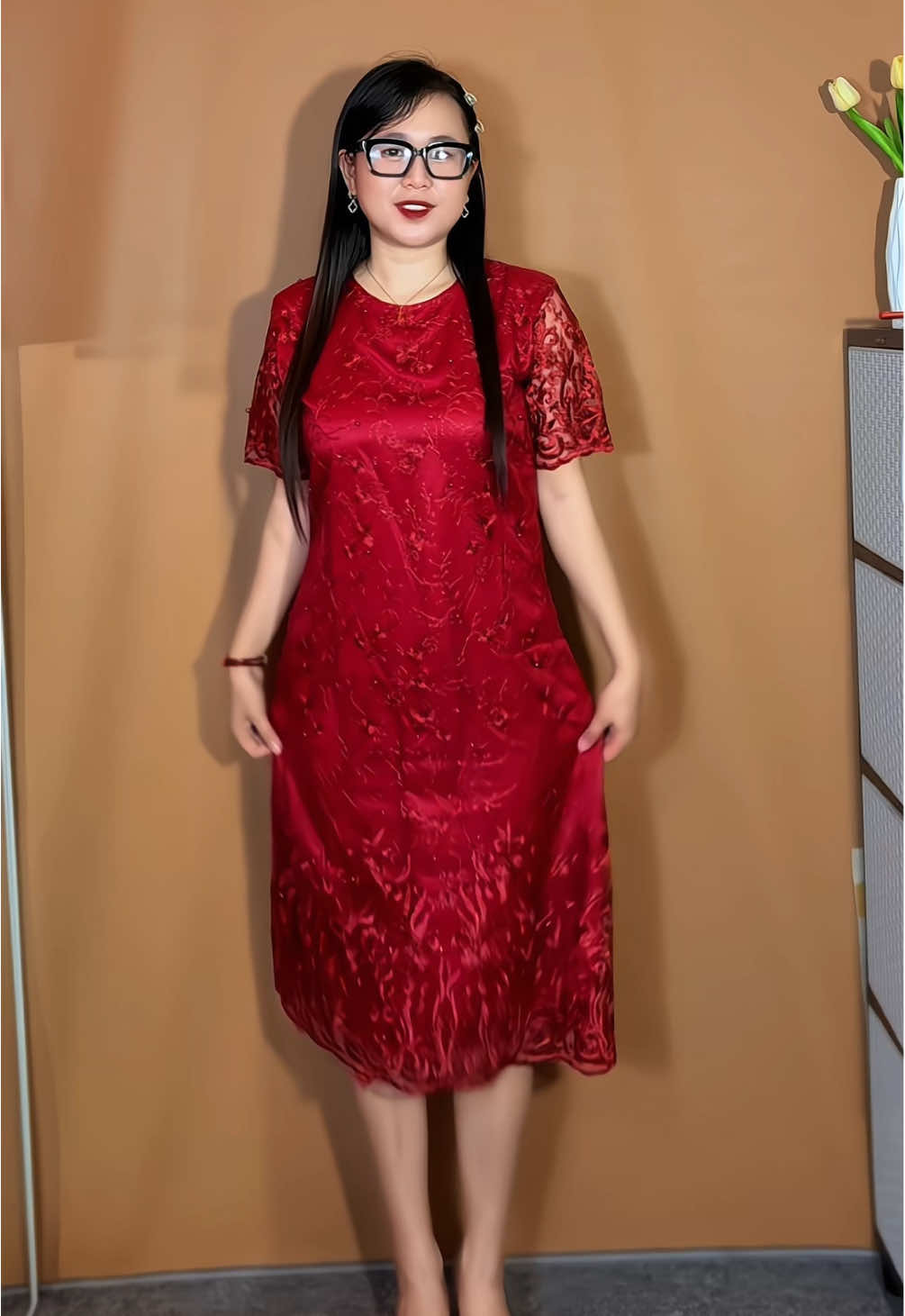 Dress natal brukat tille #dresswanita #dressnatal #dressbrukat #dresstille 