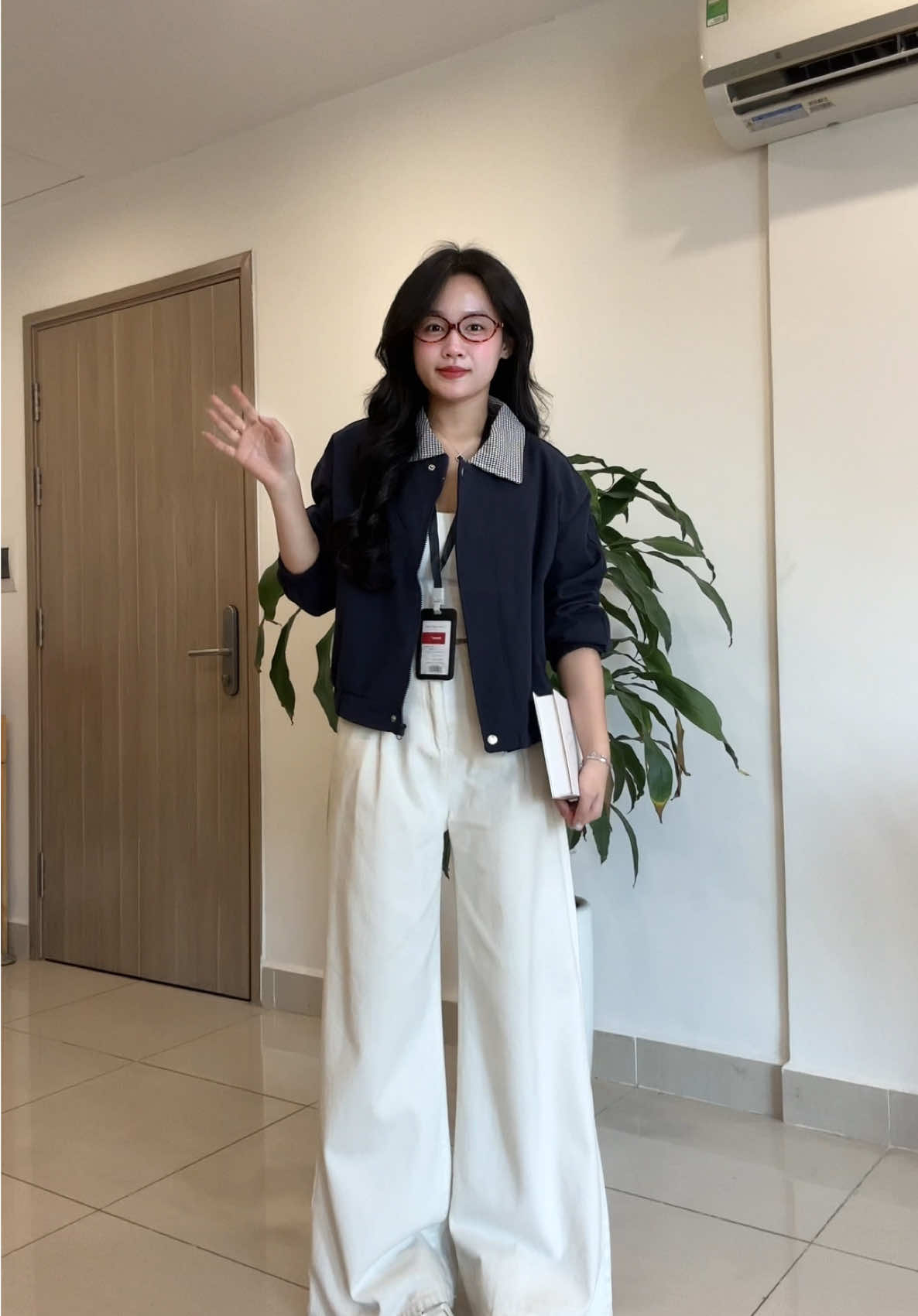 Tui mà đi làm là tui ko trùng bộ nào lun đó 