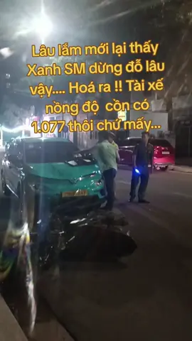 #xuhuongtiktok #2025 #xuhuongtiktok    1 người vào  viênn còn  Tài xế và 1 người phụ nữ trên xe .. bước ra với dáng đi kiểu vắt sổ ....  mấy cái ông mời bia bảo chú ko nể anh đâu hết rồi !!!