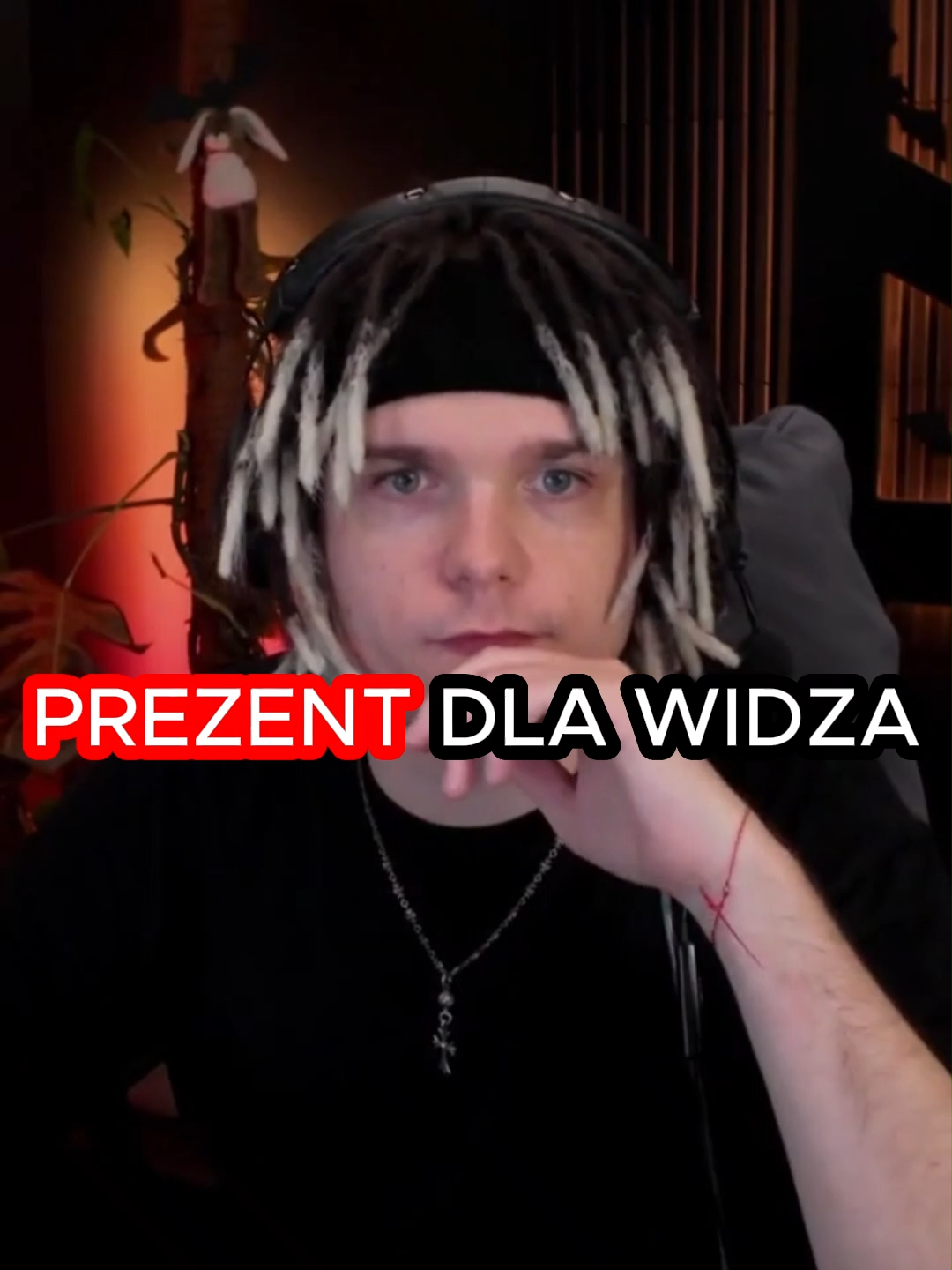 PREZENT dla WIDZA od MULTIEGO #dc #dlaciebie #yfl #youngmulti