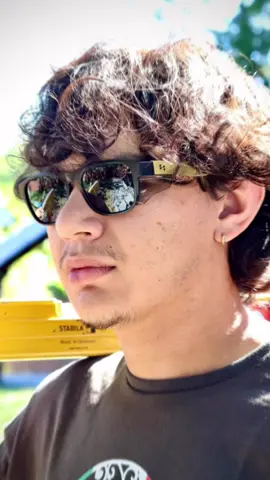 La seguridad es prioridad con HYSPECS disponibles aquí @TikTok Shop 🇺🇸 #carpenterlife #carpinteros #themexicancarpenter #lentesdeseguridad 