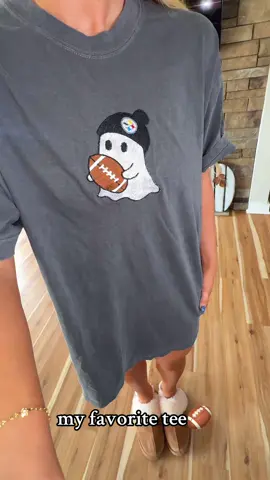 a must have for my football girlies 🤭🖤💛 #pittsburgh #pittsburghpa #pittsburghcheck #412 #tshirt 