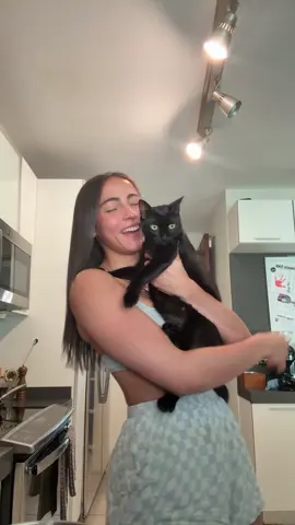 Mi sobrina preciosa #puertorico #catsoftiktok #paratii 