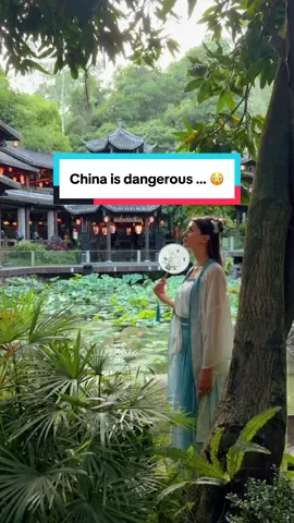 Be careful when traveling to the Greater Bay Area in South China 😳 You might fall in love with the contrast of modernity & history 😍 Places we visited during this trip: 1) Hong Kong 🍃 2) Macao 🏙️ 3) Guangzhou 🎎 4) Shenzhen ✨ ✨ Find all the details about this trip & many insider tips in my story highlights!  @DiscoverHongKong @Experience Macao  #greaterbayarea #discoverhongkong #visitmacao #shenzhen #guangdong