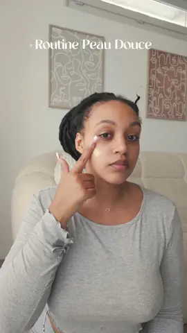 ✨ En partenariat avec @LABORATOIRE GARANCIA ✨ Aujourd’hui, je teste la box surprise Garancia 💫 Une vraie routine “peau douce” signée par l’une des marques les plus iconiques du skincare français 🇫🇷 🫧 Étape 1 : Pschitt Magique Visage – le micropeeling qui lisse et illumine la peau en 30 secondes chrono ⏱️ ☀️ Étape 2 : Fluide Incroyable Douceur SPF50 – protection haute + peau soyeuse sans effet gras 💕 🪄 Étape 3 : Pschitt Magique Corps – pour une peau douce et éclatante sur tout le corps ✨ 🥥 Étape 4 : Crème Anti-Peau de Croco – fini la peau sèche, place à la douceur absolue 💧 Garancia recrute ses nouvelles ambassadrices ! 🌸 Tu veux recevoir ta box magique toi aussi ? Rejoins le Magic Club 💌 #BoxSurpriseGarancia #Garancia #GaranciaBeauty