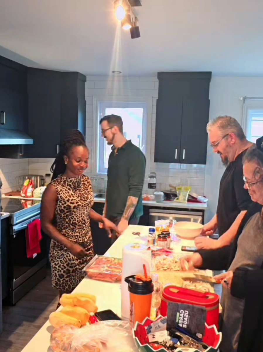 #CapCut on fait notre pizza maison #pizza #merveille #viralvideo 