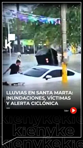 Fuertes lluvias dejaron dos muertos, vías colapsadas e inundaciones en varios barrios de Santa Marta. El Ideam mantiene alerta roja por deslizamientos y alta probabilidad de formación ciclónica en el Caribe. #SantaMarta #Emergencia #Lluvias #Ciclón #Ideam #Colombia #Clima #Inundaciones #Noticias #parati