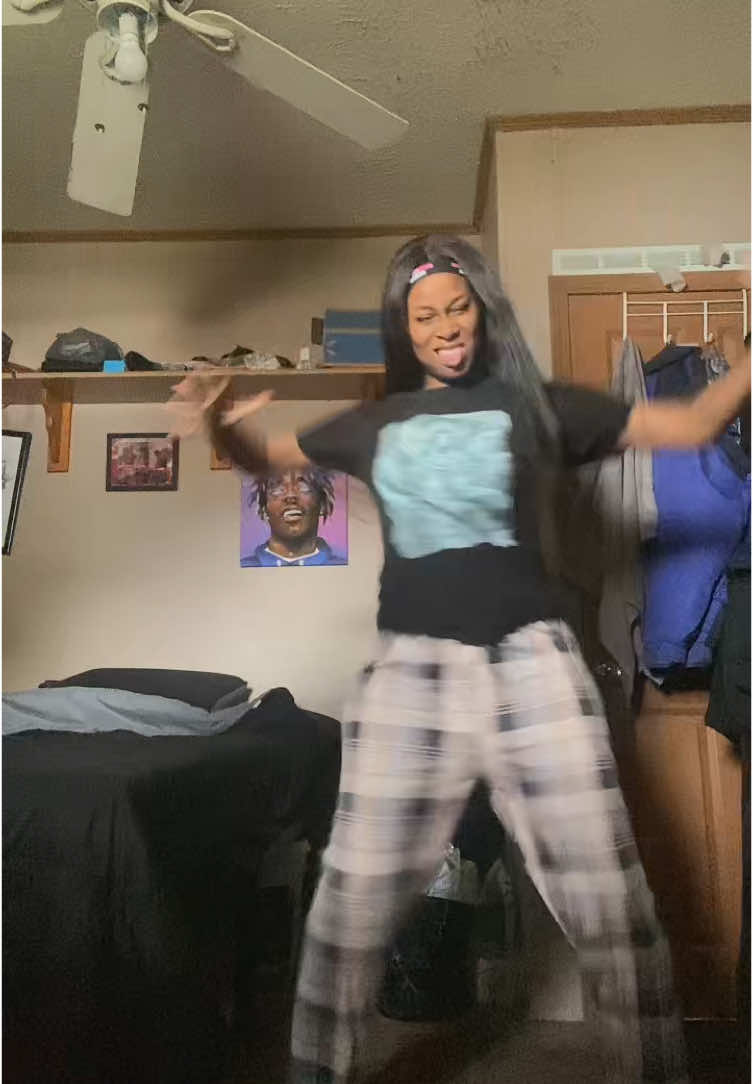 Bow Bow Bow #dancer #dancelife #bow 