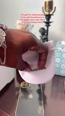 It's that bracelet every girl needs in her jewelry box#bracelet#925jewelry#october31#holloween#7secondsvideo 