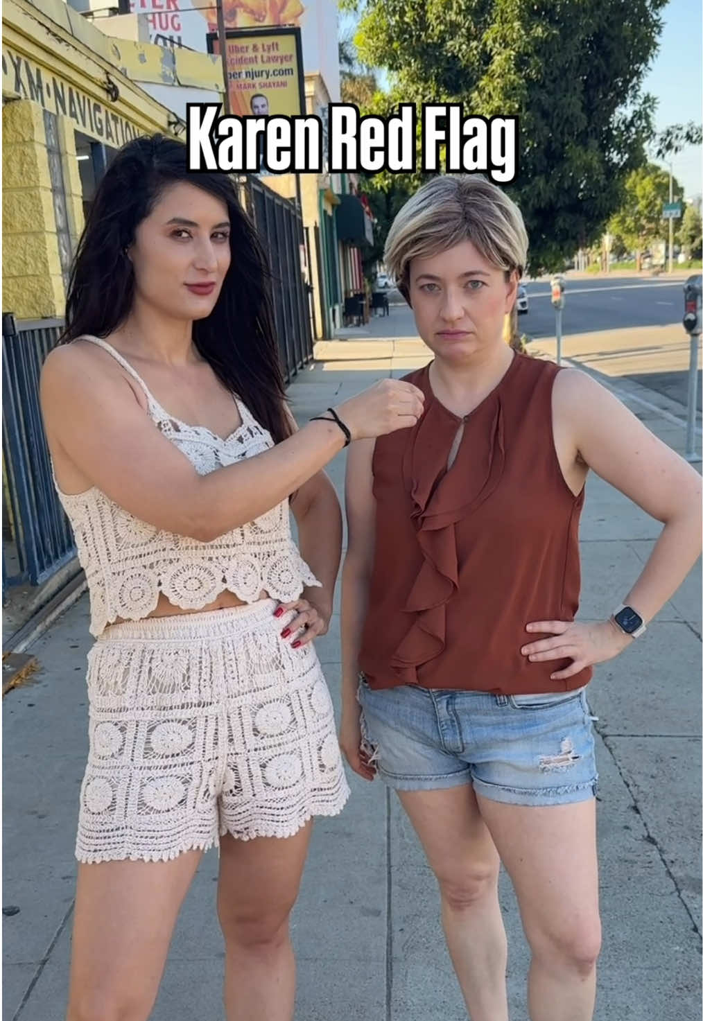 @Jaclynpassaro found a Karen and asked her what’s the biggest red flag 🚩 #lol #comedy #funnytiktoks #karen #fyp