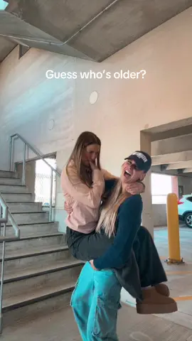 Comment your guesses… @Kaia Harding #age #sisters 