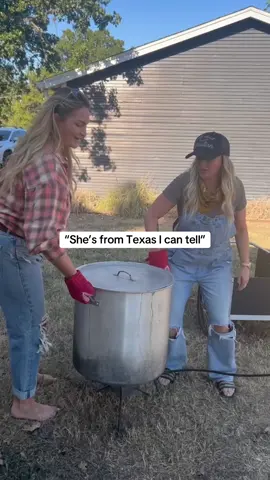 🤠