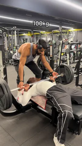 Objectif banaliser les 100kg #GymTok #sport #pr #100kg 