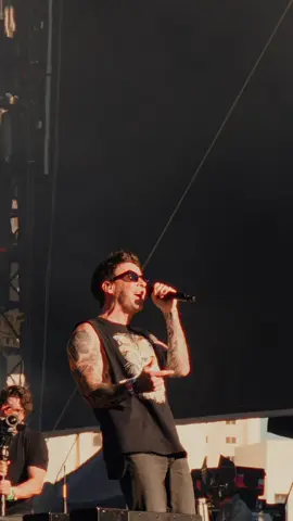 Thank you @When We Were Young Fest  You were PERFECT! 🖤🖤🖤 #simpleplan #poppunk #emo #perfect #OnTour 