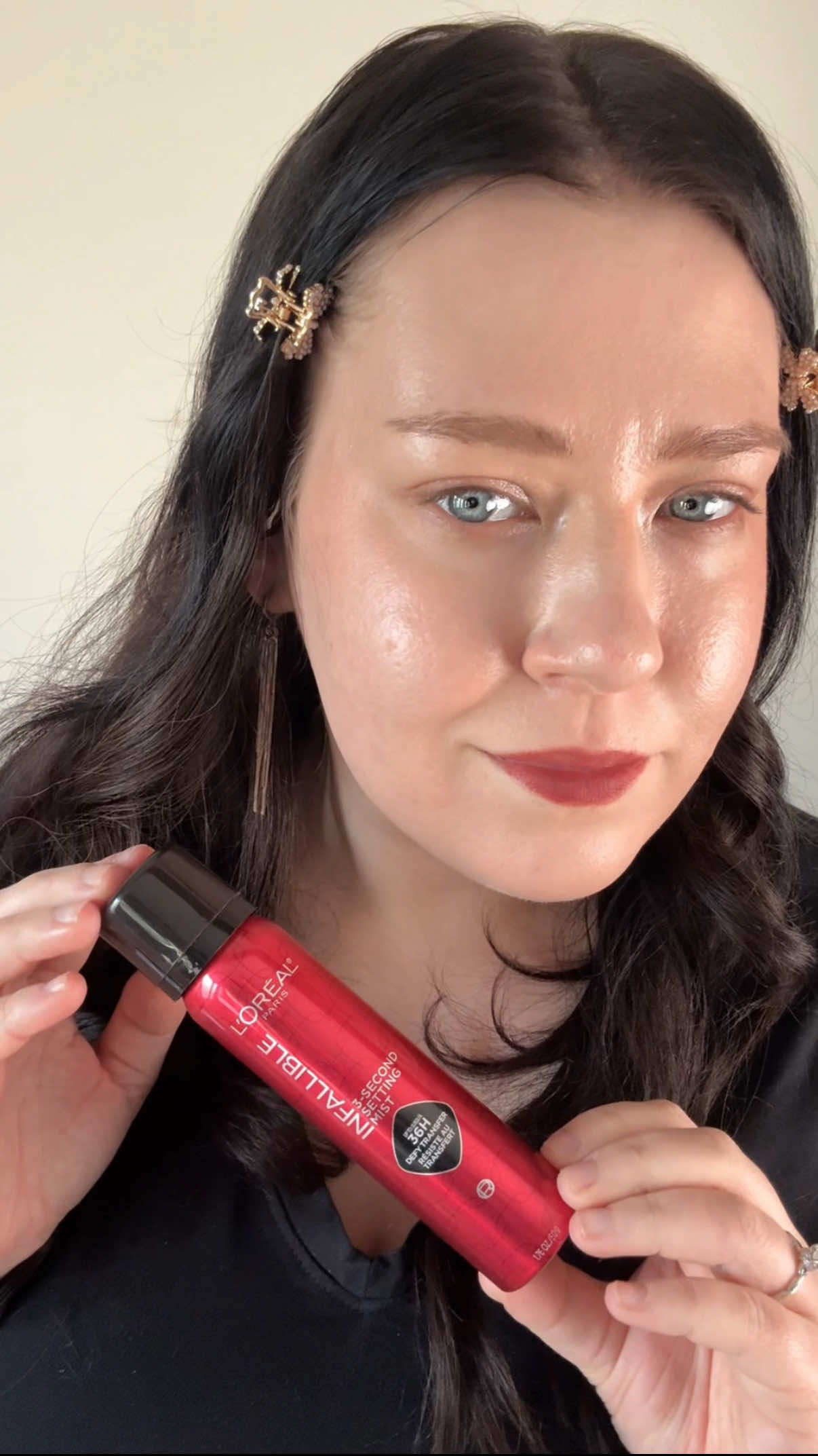 #LOrealParisPartner #LOrealistar #MistUnderPressure Testing the new Infallible 3-Second Mist - the setting spray that promises up to 36 hours of fresh, transfer-proof wear. @loréal paris usa @L’Oréal Paris 