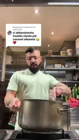 Risposta a @eduart 80 #albania🇦🇱 #ciaofragola🍓😂 #forzanapolisempre💙💙💙💙 #foryou 🦅🦅🦅🦅🦅🦅
