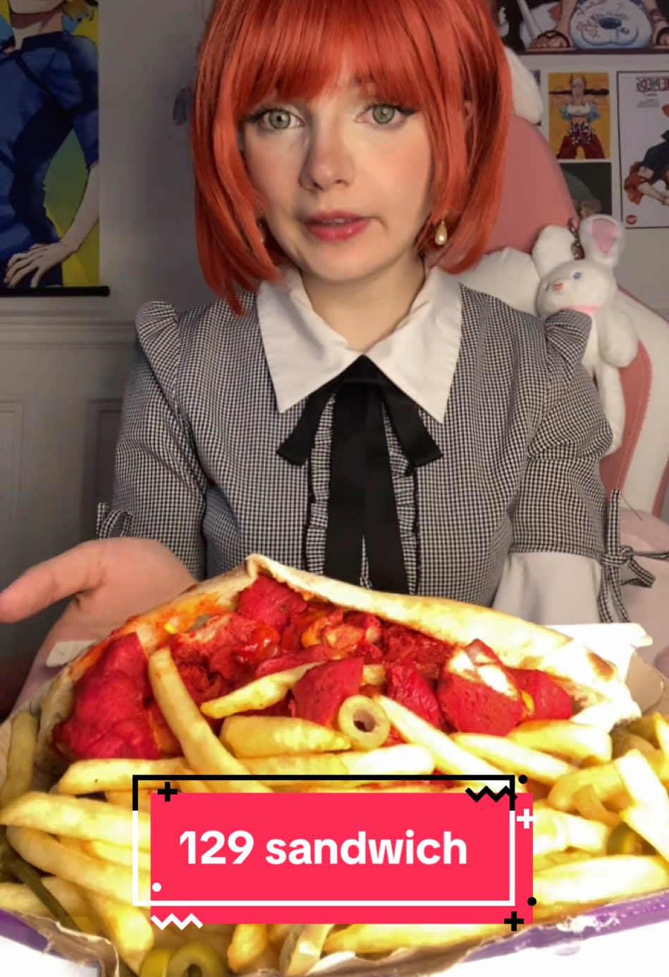 Dégustation du sandwich chicken rouge du 129 avec baguettes version kawaii #pourtoi #degustation #129 #sandwich #mukbang 