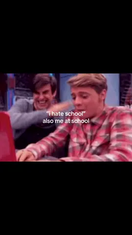 kinda like it #school #realatable #foryou #twin #viral 