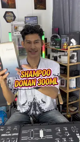 Donan Rice Extract Rice Shampoo tiga ratus mililiter ini bikin rambut terasa hidup lagi sejak keramas pertama. Diperkaya ekstrak beras dan ginseng, formulanya bantu atasi ketombe, kurangi gatal di kulit kepala, serta kontrol minyak berlebih tanpa bikin kering. Rambut jadi lebih lembut, ringan, dan berkilau alami, sementara akar terasa lebih kuat. Satu botol besarnya setara tiga botol biasa—hemat tapi hasilnya maksimal. Yuk rawat rambutmu sekarang, langsung klik beli di keranjang kuning. 