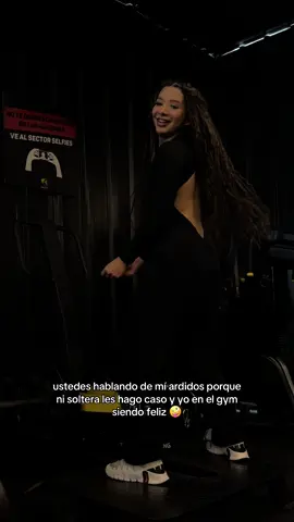 sáquenme del algoritmo de los “hombres” con puch4ina porfa #itsmarciagc 