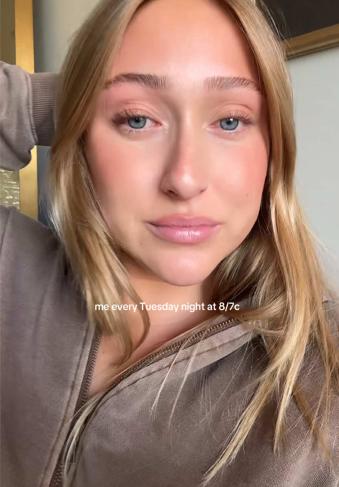 Like clockwork @Dancing with the Stars #DWTS let me go one week without crying pleaseee