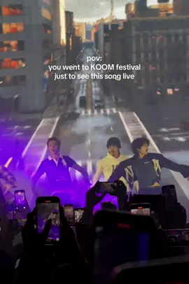 jk I also enjoyed other performers like Sam Kim, Soyou, Zion T, and Soyou! #koomfestival #cortis #go #kpop 