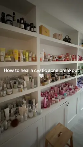 How to heal a cystic acne breakout 🤍 I used: @skinchoice fade dark spot patches  @medicube global zero pore pads @Heveblue.us  pdrn toner @ONE THING Global glutathione serum available from @PURESEOUL  @VT Cosmetics US pdrn serum #skincare #skincareroutines #acnetreatments #breakouts 