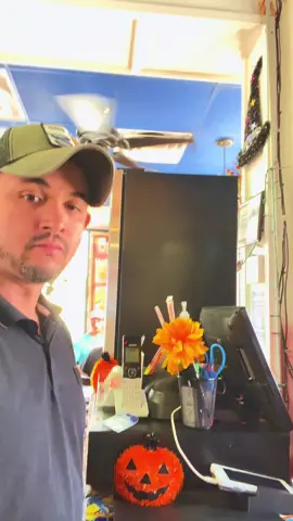 La importancia de traer dinero 😂 #viraltiktok #fypシ #risas #bromas #paratiiiiiiiiiiiiiiiiiiiiiiiiiiiiiii 