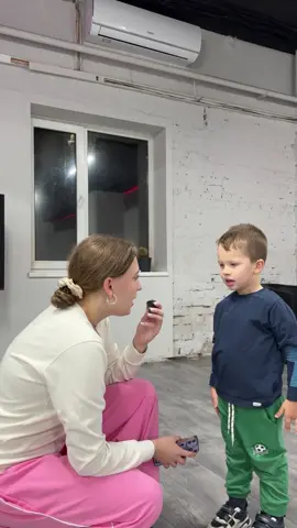 То скільки ж їй?🥺 Група до Лізи все ще чекає на Ваших малят🫶🏻  inst: @bro_poltava  @🩶 тренер Ліза з hip-hop #BROcrew #dance #dancepoltava #bropoltava #hiphopukraine 