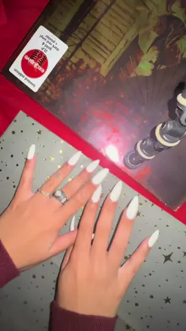 Making my boyfriends birthday gift!! #fyp #relatable #DIY #birthdaygift #couple 