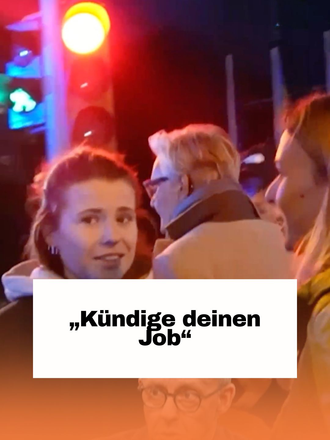 „Kündige deinen Job“ Klimaaktivistin Luisa Neubauer hat für Dienstagabend zu einer spontanen Demonstration vor der CDU-Bundesgeschäftsstelle in Berlin aufgerufen. Der Grund: Die von einigen als kontrovers empfundene „Stadtbild“-Aussage von Bundeskanzler Friedrich Merz. NIUS-Reporterin @Helena Ort und hat Neubauer gefragt, was sie an den Worten des Bundeskanzlers so sehr irritiert hat. Inhaltlich wollte die Aktivistin allerdings nicht auf die Frage antworten. #nius #luisaneubauer #wirsinddietöchter