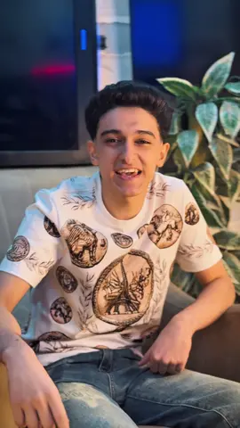 صوتي ليف وحشكو قلت اغنلكو حتا من اغنيه عوده بعد شده ❤️‍🩹😜#سامر_المدني #سامرالمدني 