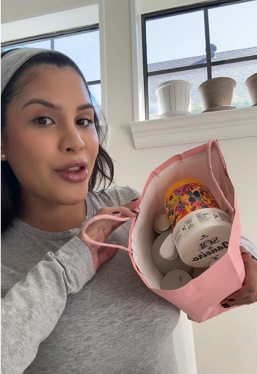 honestly there’s nothing better than using up beauty products #empties #productreviews #luxuryskincare 