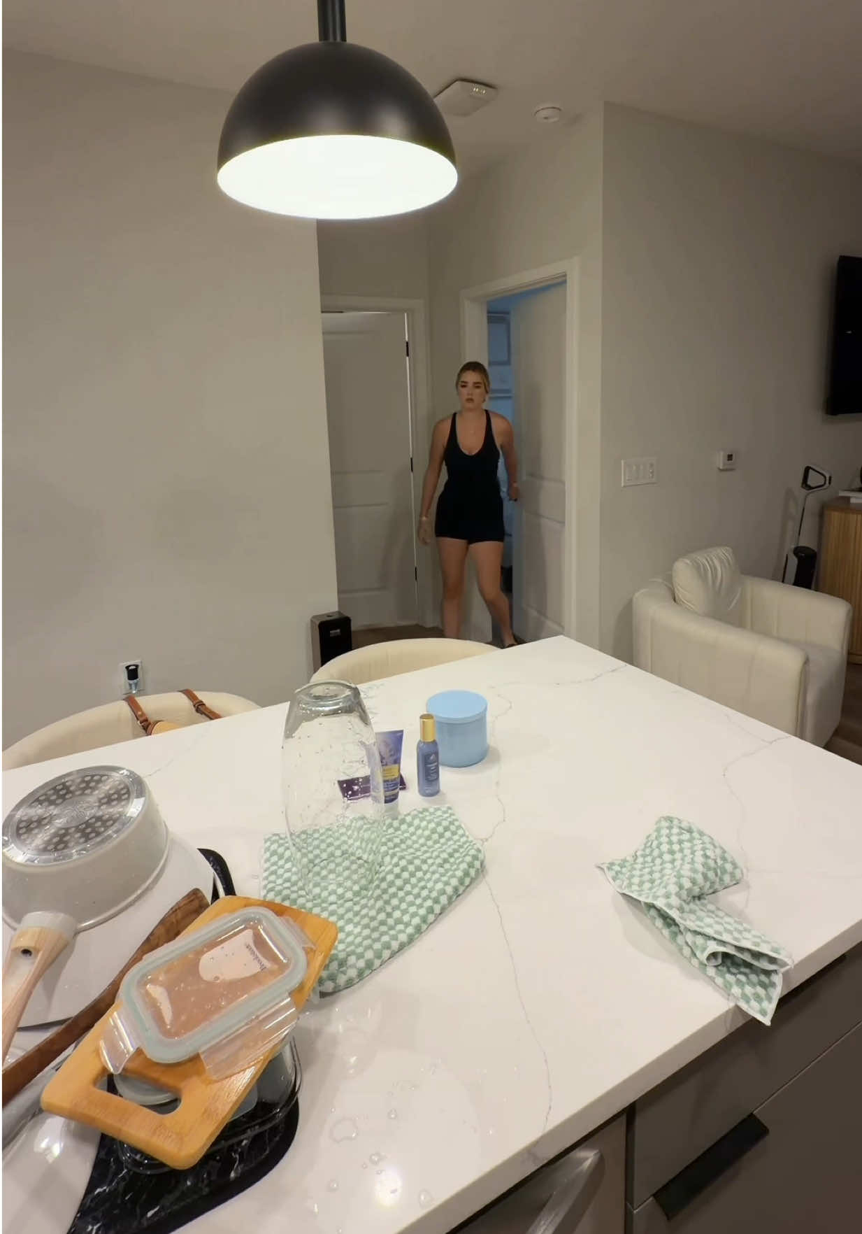 1 día sin recoger y se arma un regueron monumental 🥵 #Vlog #homeorganization #nighttimeroutine 