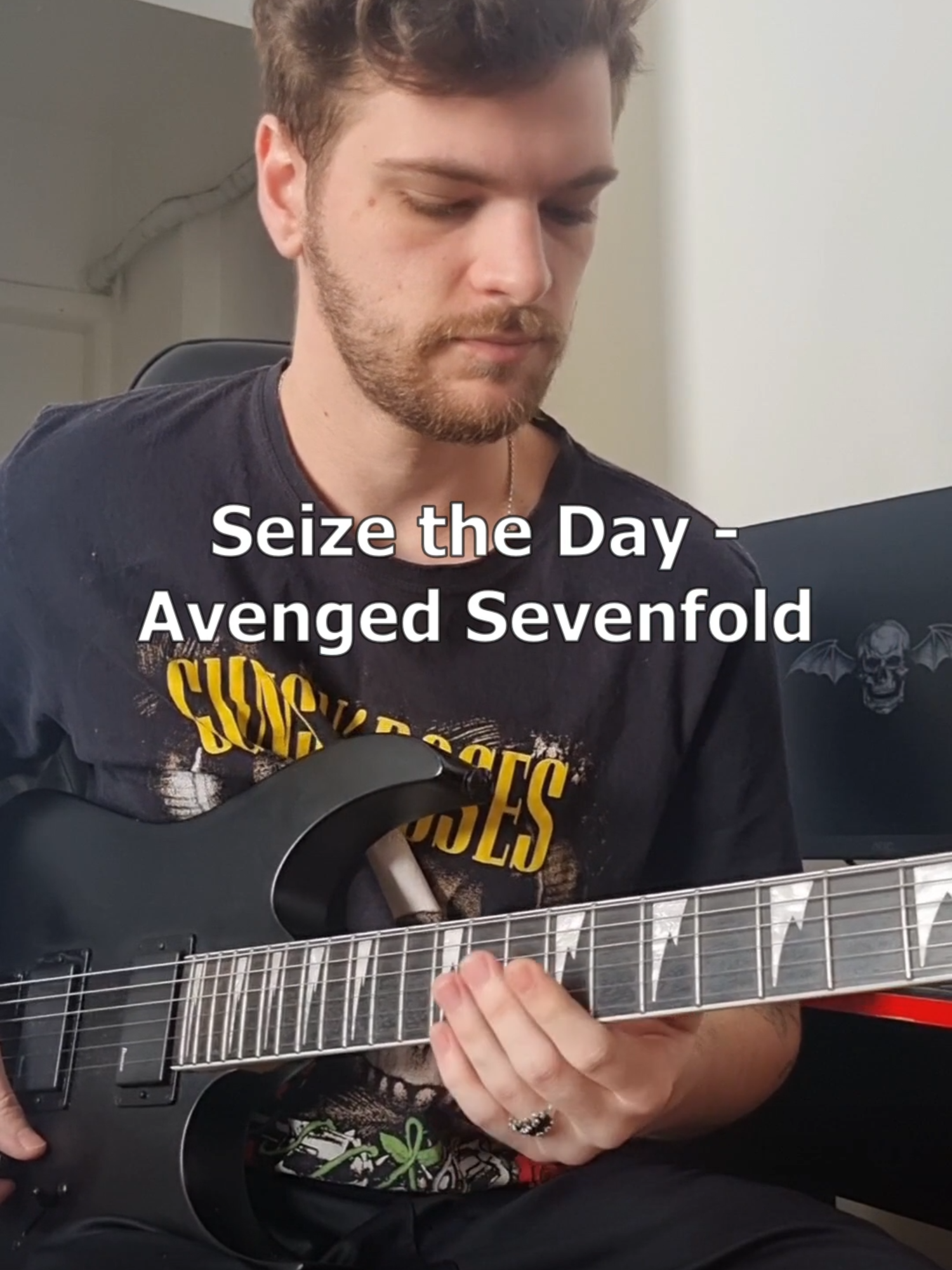 Esse solo é lindo pra krl 🔥🔥🎸  #avengedsevenfold #guitarsolo#seizetheday #guitarra #guitars #guitarcover #synystergates #metalhead #guitarrista #guitar #guitartok #brookswackerman #zackyvengeance #mshadows